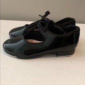 Girls Capezio Tap Shoe